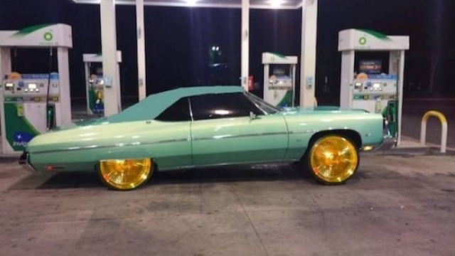 Странные автомобили