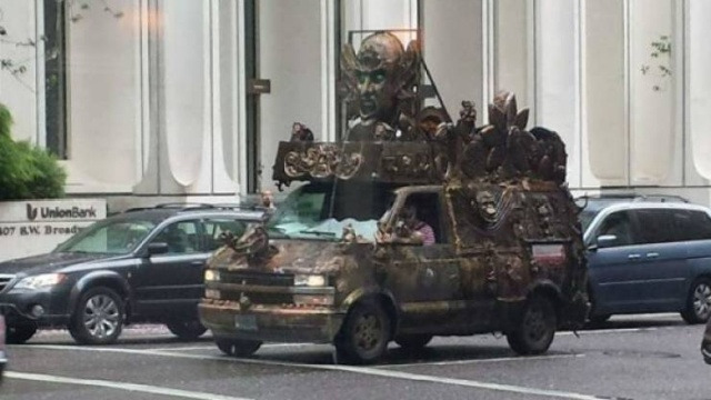 Странные автомобили