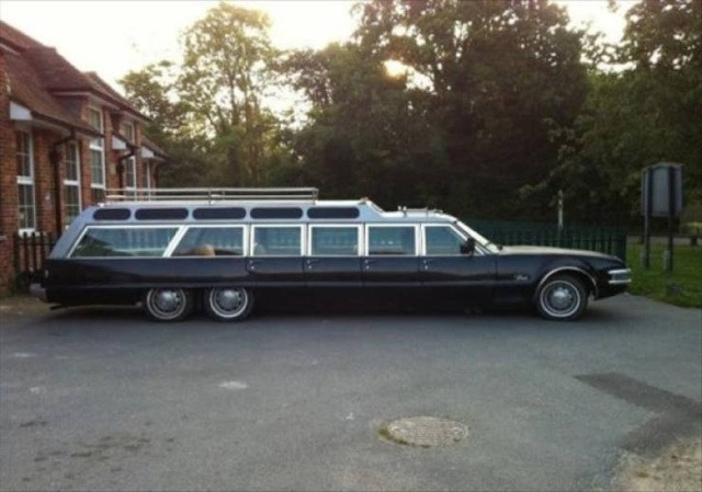 Странные автомобили