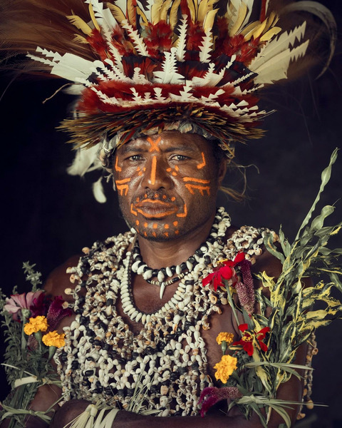 Вождь племени Корафе в Папуа-Новой Гвинее
