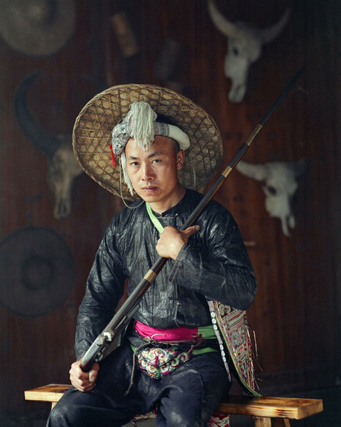 Член племени Бяша Мяо в Китае