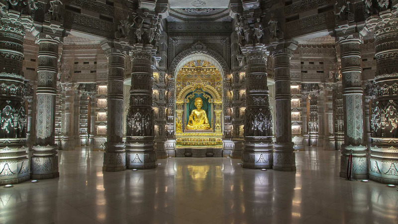 Храм Акшардхам статуя Нилкантха Варми