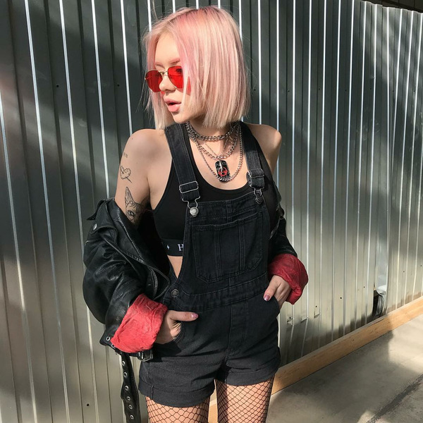 Алина Олешева