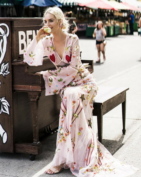 Красивые девушки