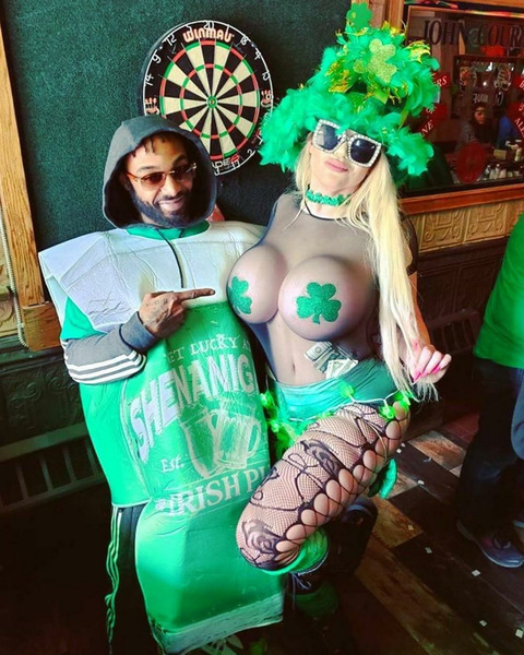 смешные девушки