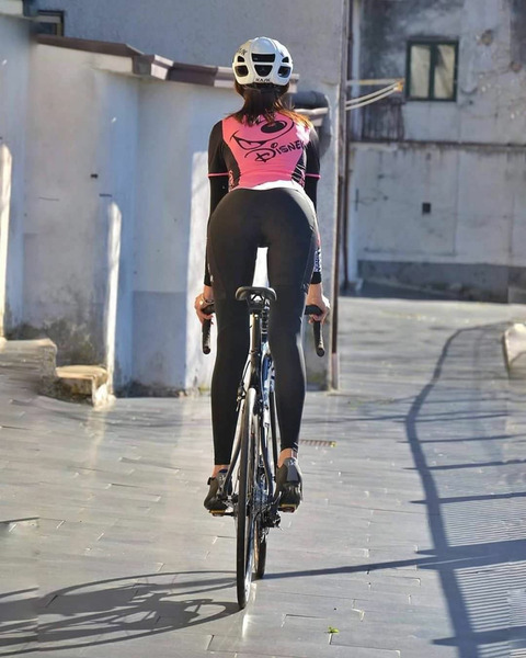 Фотографии с красивыми девушками