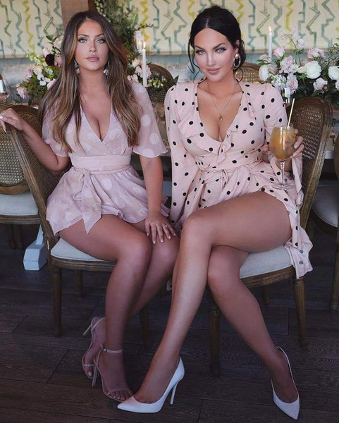 Стройные девчонки