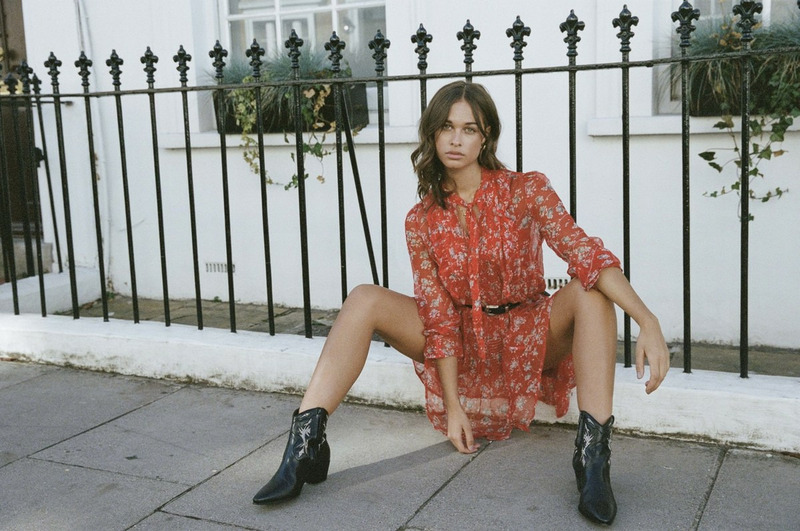 красивая девушка