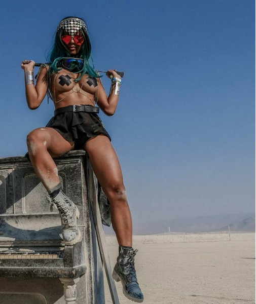 фото с красивыми девушками