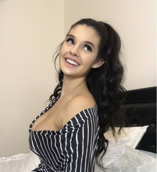 девушки с формами