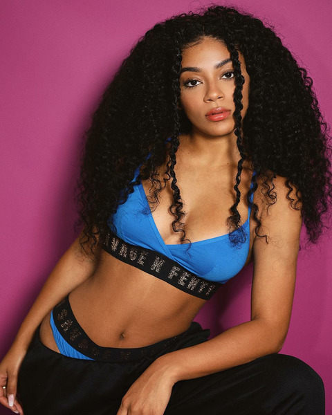 Жасмин Браун (Jasmine Brown)