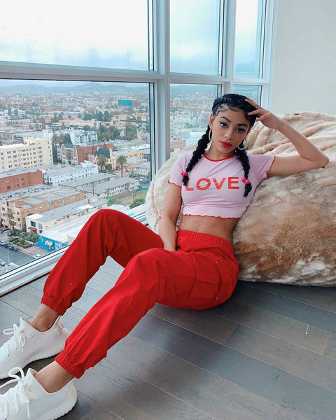 Жасмин Браун (Jasmine Brown)