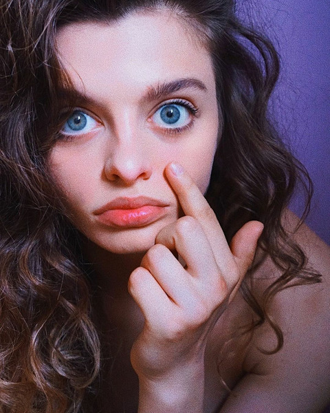 Мария Оз (Maria Oz)