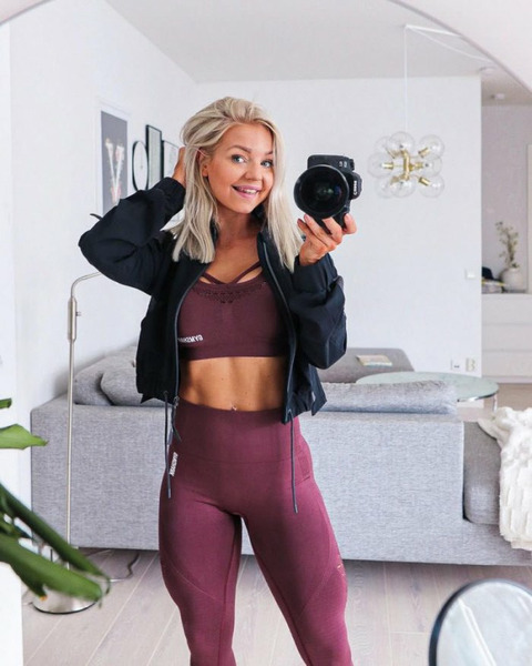 Спортивные девчонки