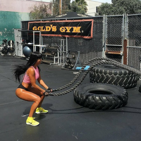 Спортивные девчонки