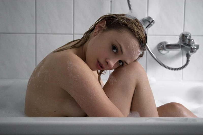 молодые девушки