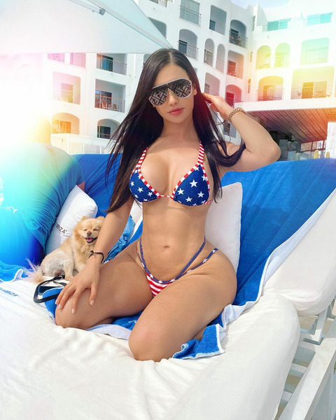 Джозелин Кано (Joselyn Cano)