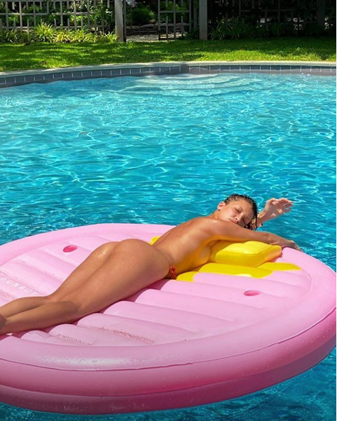 Красивые девушки