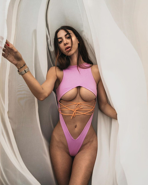 фото красивых девушек