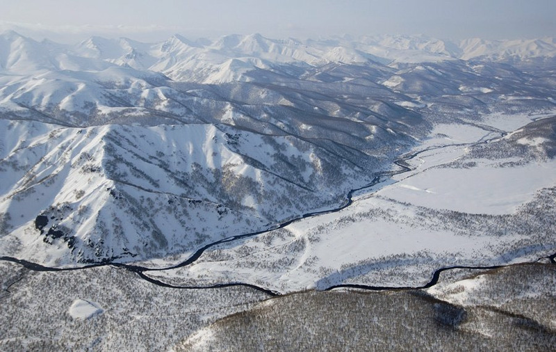 Многие камчатские реки не замерзают всю зиму