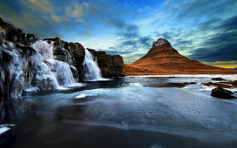Гора Киркьюфетль в Исландии