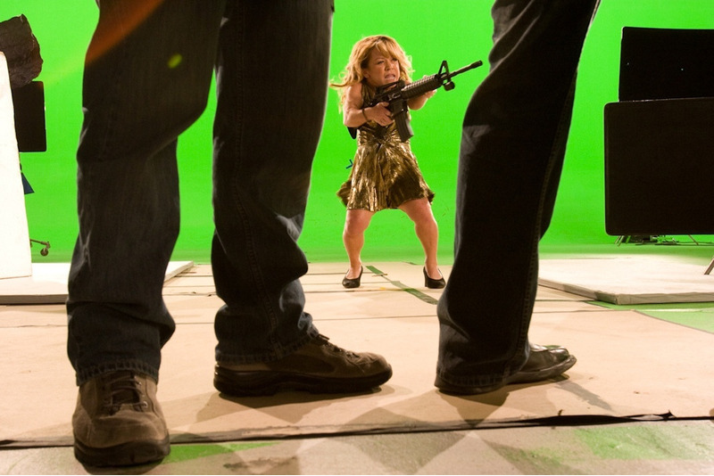 Актриса Дебби Ли Кэррингтон на съемках фильма Стервозные штучки, 2008 год.