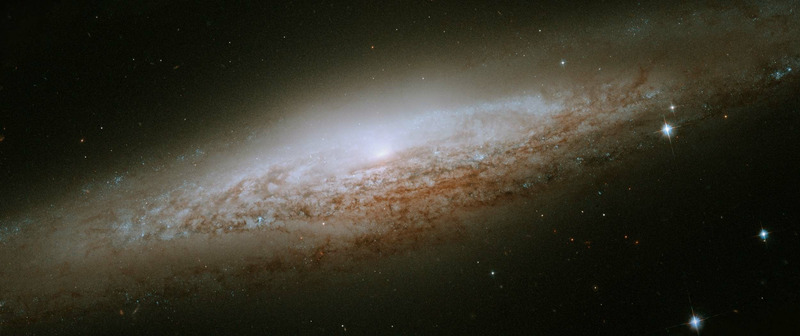 Спиральная галактика NGC 2683