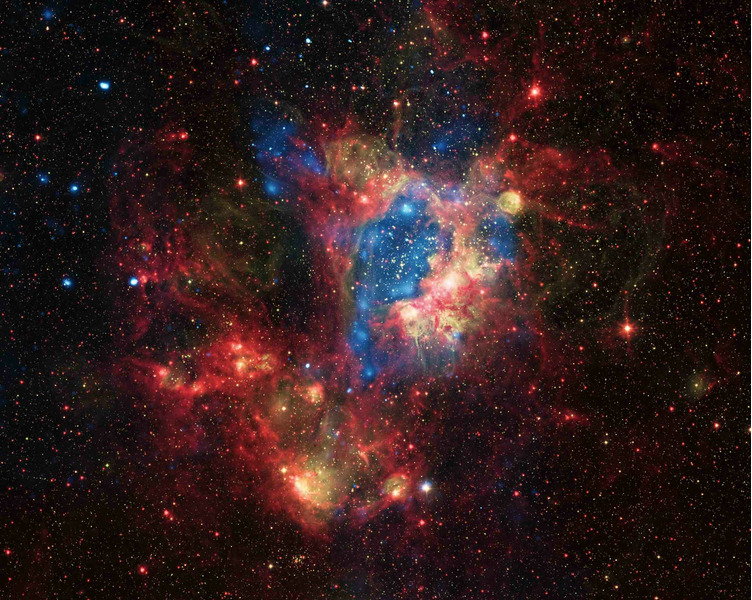 Эмиссионная туманность NGC 1935
