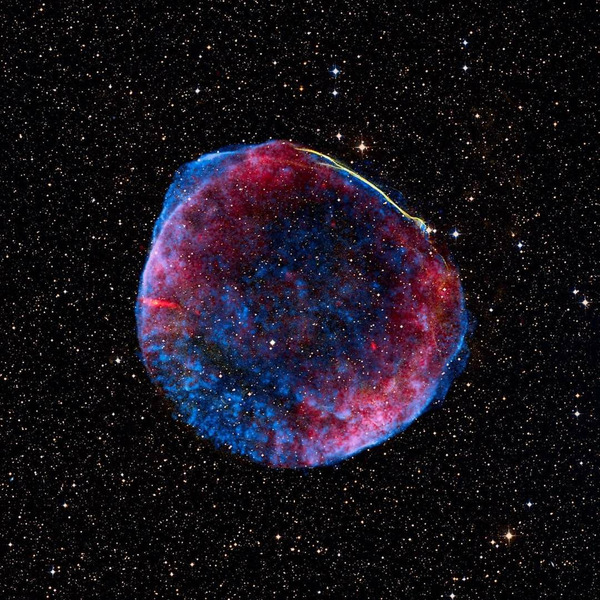 Остаток вспышки сверхновой SN 1006