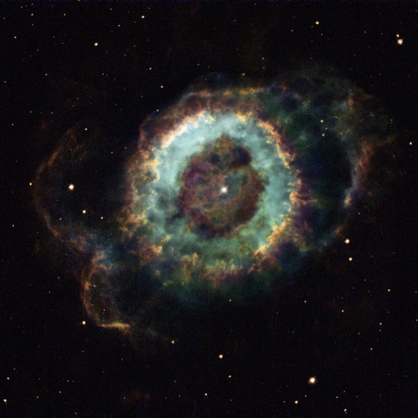 Планетарная туманность Маленькое Привидение (NGC 6369)