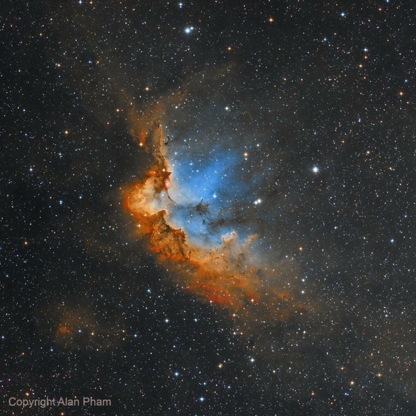 Туманность Колдун (NGC 7380)