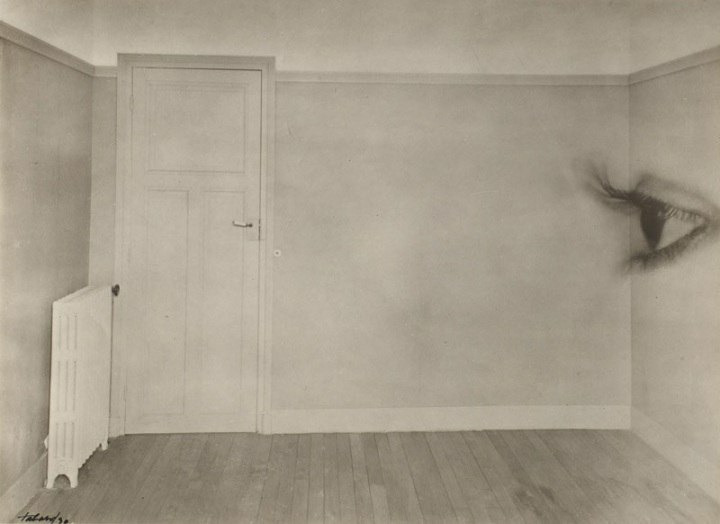 Комната с глазом, галоген-серебряная печать 1930 год.