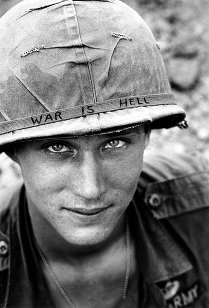 Неизвестный солдат во Вьетнаме — 1965 год.