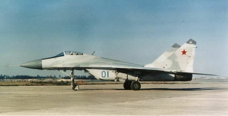 истребитель МиГ-29