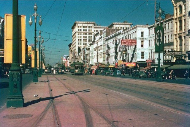 Снимок главной улицы Нового Орлеана