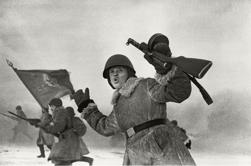 Соединение Ленинградского и Волховского фронтов на Синявинских болотах, январь 1943
