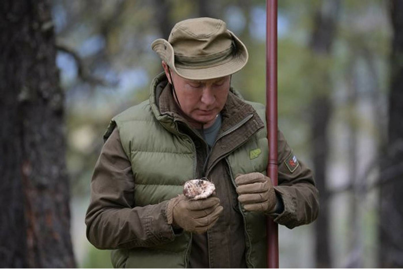 Путин в сибирской тайге