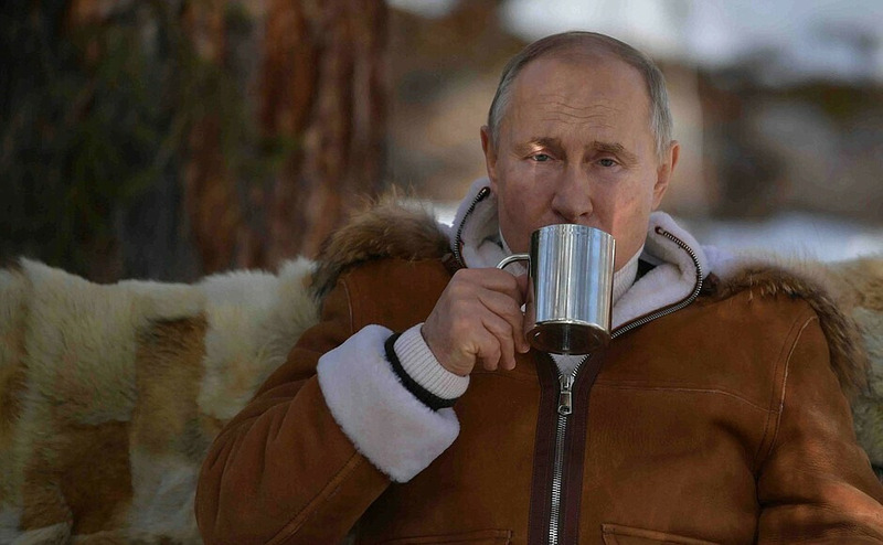 Владимир Путин и Сергей Шойгу на отдыхе в Сибири