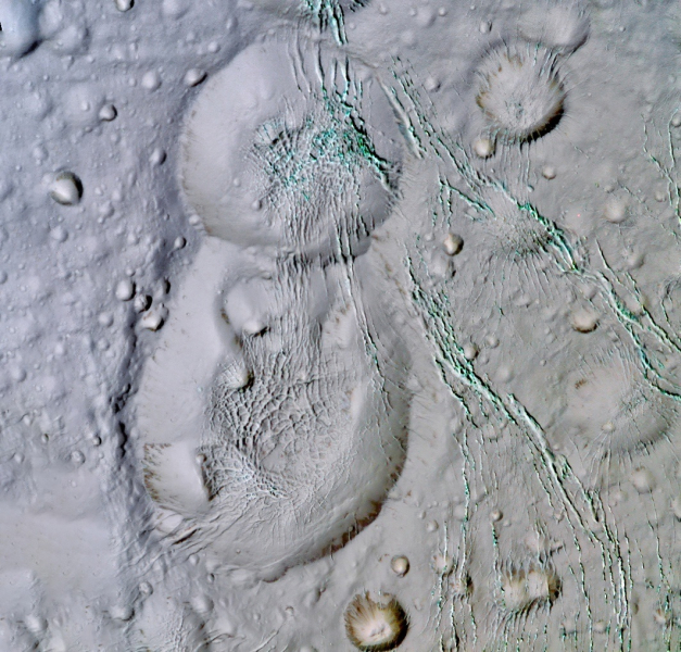 поверхность спутника Энцелад
